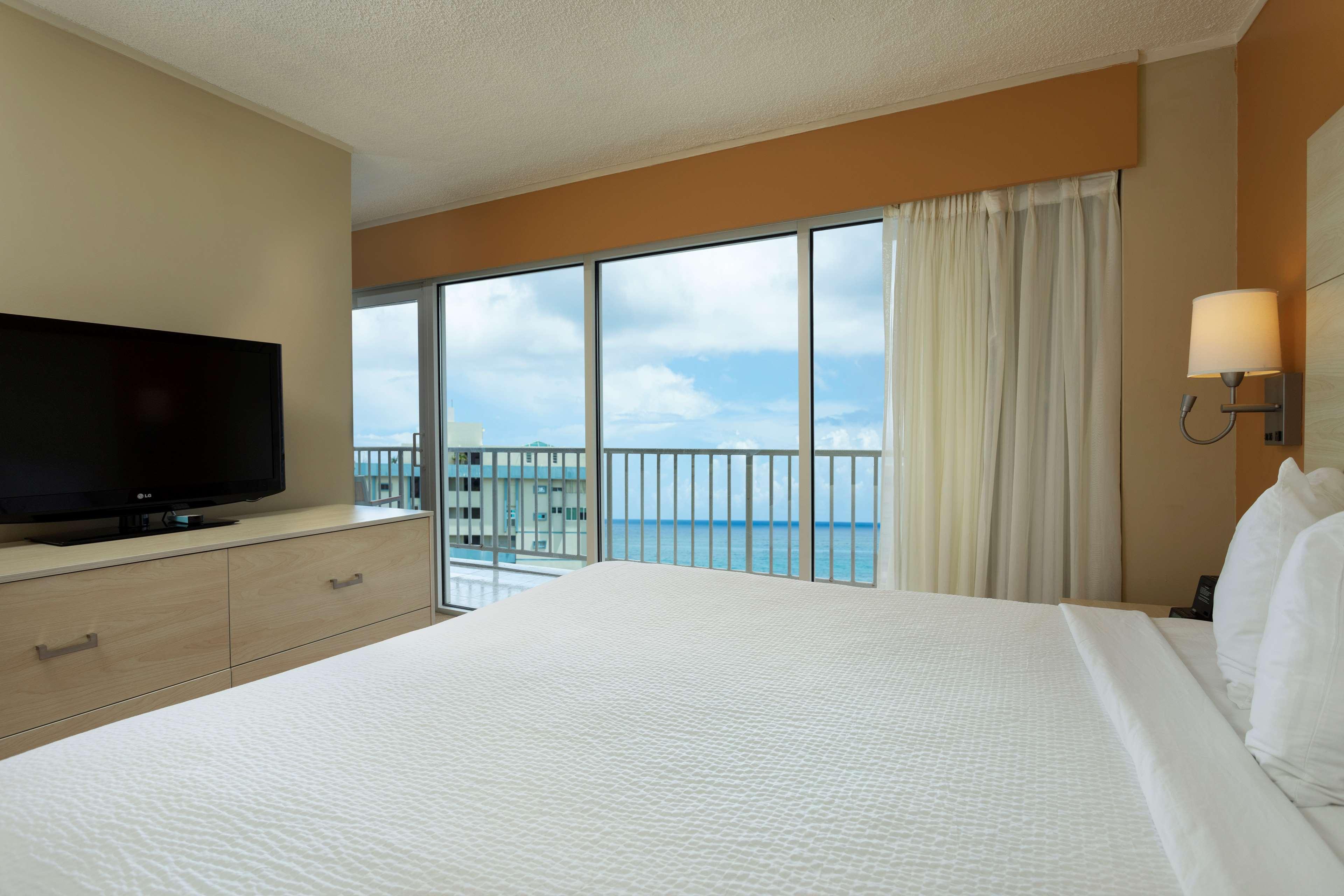 Condado Palm Inn San Juan, Tapestry Collection By Hilton Exteriör bild