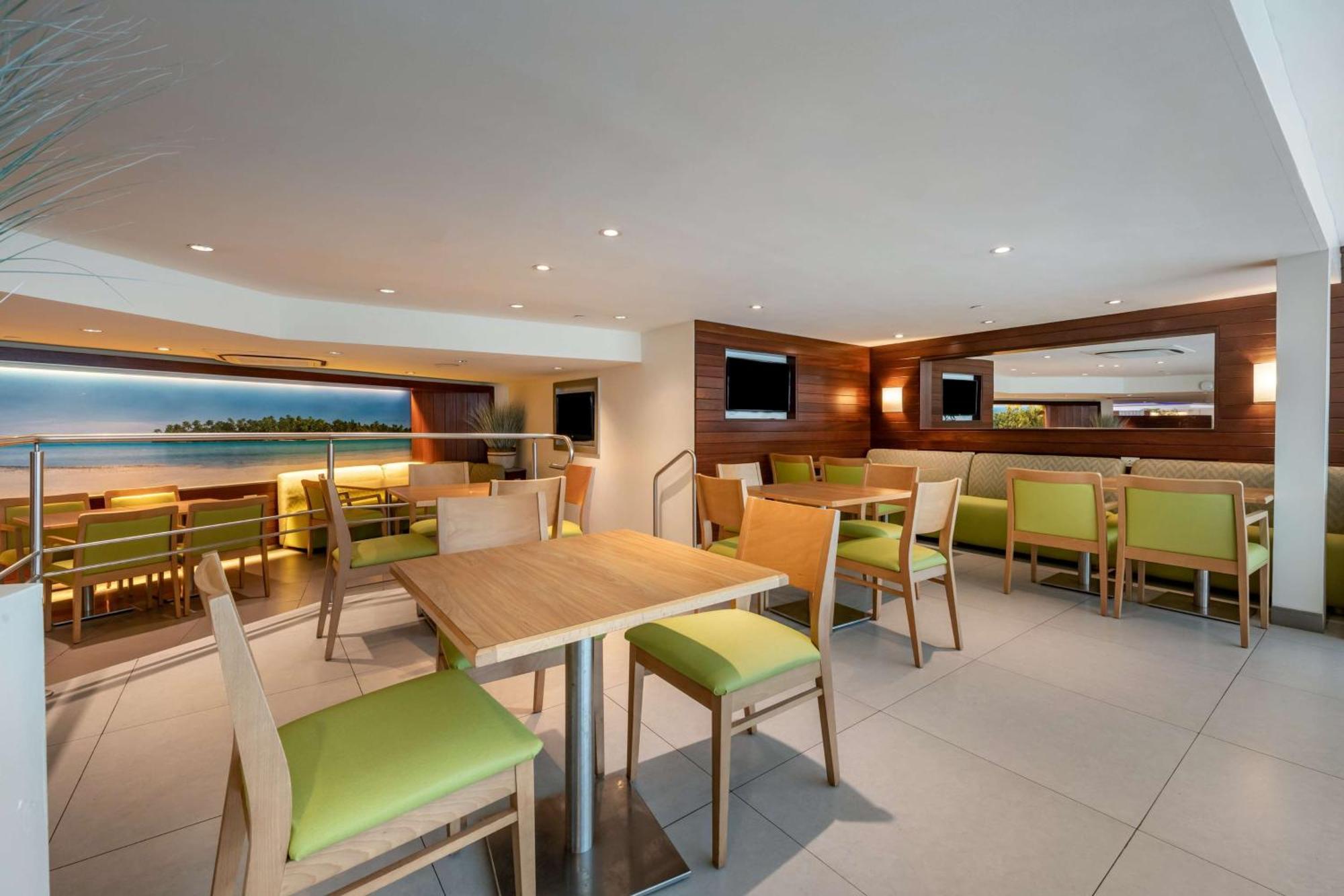 Condado Palm Inn San Juan, Tapestry Collection By Hilton Exteriör bild